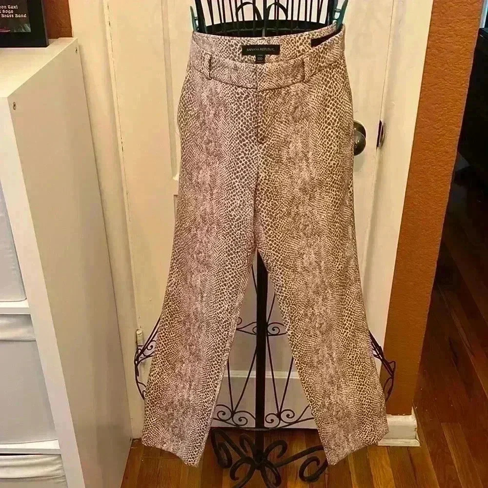 Banana Republic Snakeskin Pants-Sz 00P